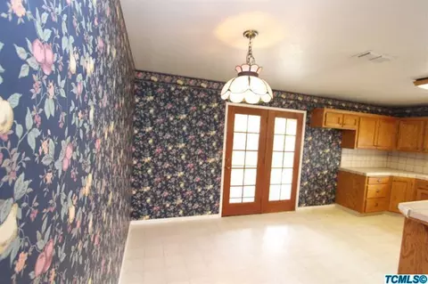 148 E Myrtle Ave, Reedley, CA 93654 photo 9