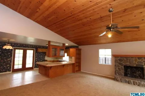 148 E Myrtle Ave, Reedley, CA 93654 photo 5