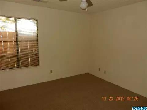 2432 E Parker Ct, Visalia, CA 93292 photo 13