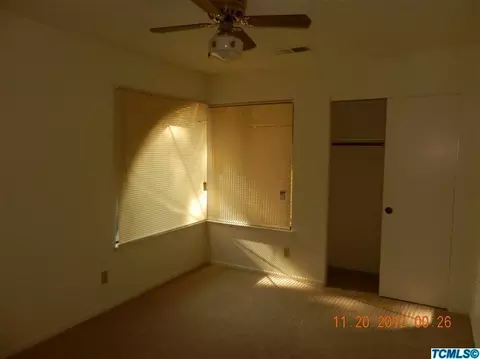 2432 E Parker Ct, Visalia, CA 93292 photo 15