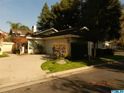 2432 E Parker Ct, Visalia, CA 93292 photo 2