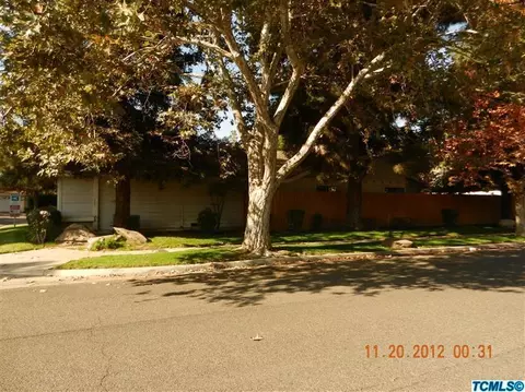 2432 E Parker Ct, Visalia, CA 93292 photo 4
