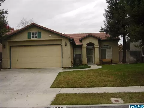 1928 Modoc Ave, Tulare, CA 93274 photo 2