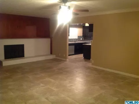 2264 E Lemmon Way, Hanford, CA 93230 photo 4
