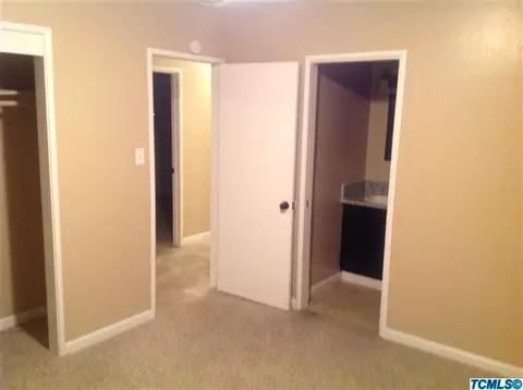 2264 E Lemmon Way, Hanford, CA 93230 photo 8