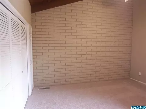 332 Sycamore Dr, Exeter, CA 93221 photo 4