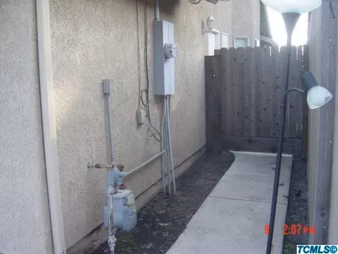 6725 E Floral Ave, Selma, CA 93662 photo 4