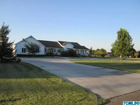 3560 E Cross Ave, Tulare, CA 93274 photo 4