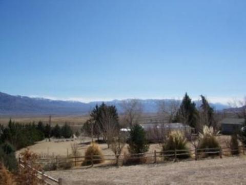148 Cherry Tree Cir, Bishop, CA 93514 photo 4