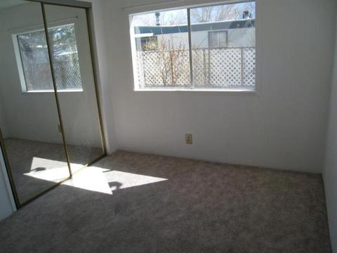 1613 Dunbar, Bishop, CA 93514 photo 4