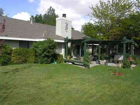 1607 Shoshone, Bishop, CA 93514 photo 4