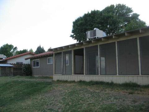 122 Elmcrest Dr, Big Pine, CA 93513 photo 10