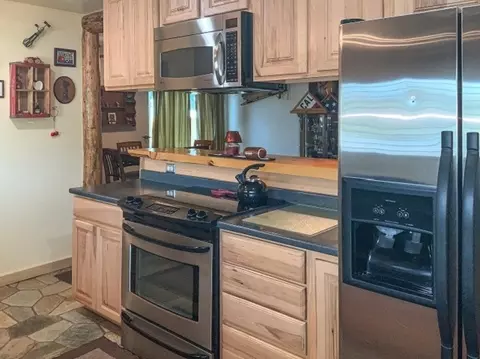 451 E Line St, Bishop, CA 93514 photo 7
