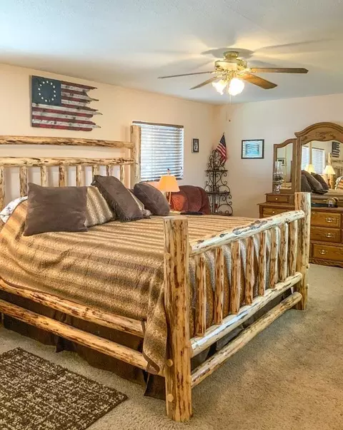 451 E Line St, Bishop, CA 93514 photo 9