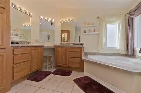 187 Collins Rd, Bishop, CA 93514 photo 2