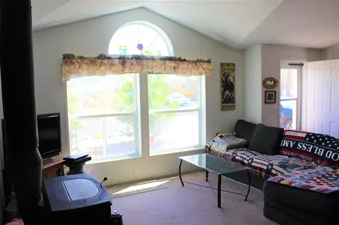 1087 E Mono Lake Dr, Lee Vining, CA 93541 photo 6