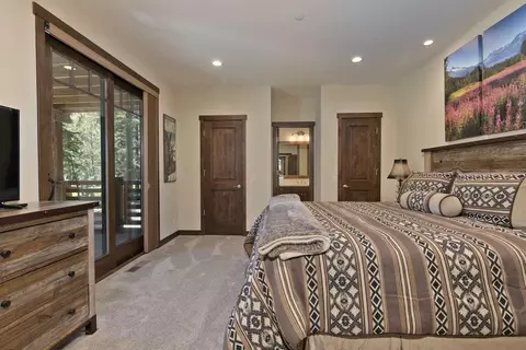 150 E Bear Lake Dr, Mammoth Lakes, CA 93546 photo 24