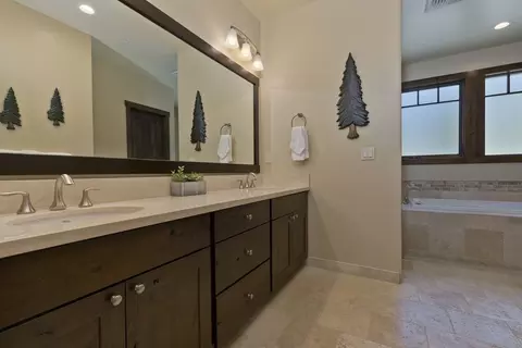 150 E Bear Lake Dr, Mammoth Lakes, CA 93546 photo 15