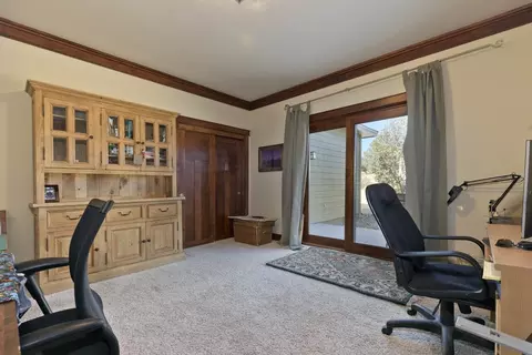 85 Cougar Run, Swall Meadows, CA 93514 photo 23
