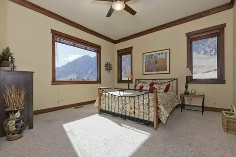 85 Cougar Run, Swall Meadows, CA 93514 photo 19