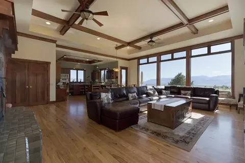 85 Cougar Run, Swall Meadows, CA 93514 photo 6