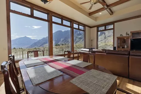 85 Cougar Run, Swall Meadows, CA 93514 photo 12