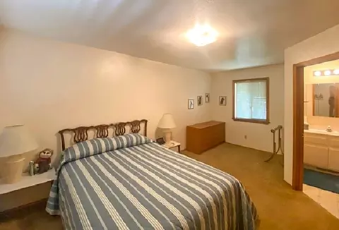 165 Iris Dr, Bishop, CA 93514 photo 8