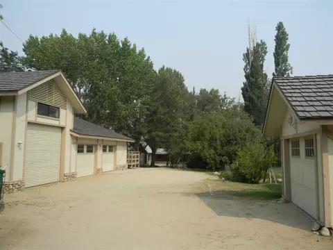 240 Ocean View Rd, Bishop, CA 93514 photo 12
