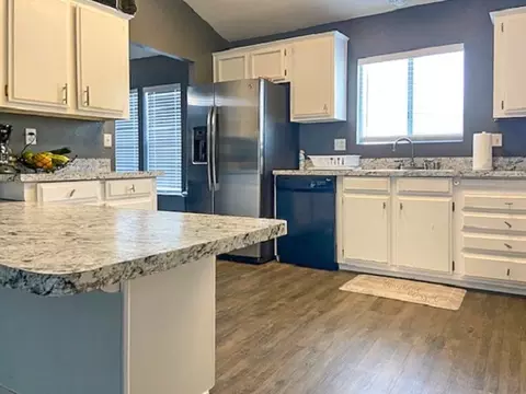 325 Dewey St, Big Pine, CA 93513 photo 6