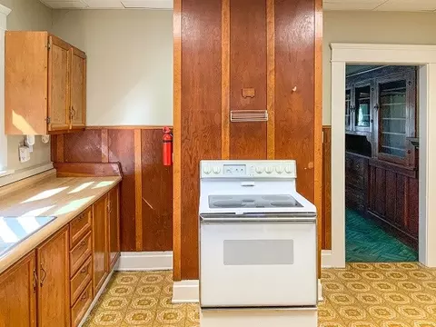 596 Howard St, Bishop, CA 93514 photo 10
