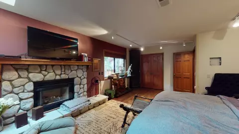 129 Iris Dr, Bishop, CA 93514 photo 12