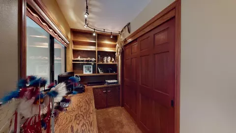 129 Iris Dr, Bishop, CA 93514 photo 27