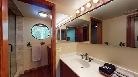 129 Iris Dr, Bishop, CA 93514 photo 26