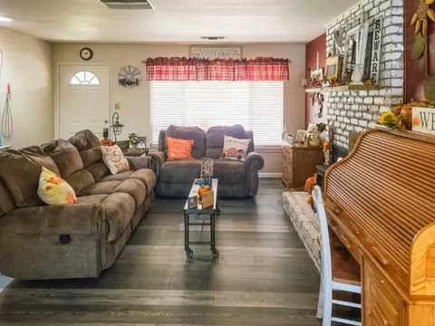 389 Wildrose Ln, Bishop, CA 93514 photo 3