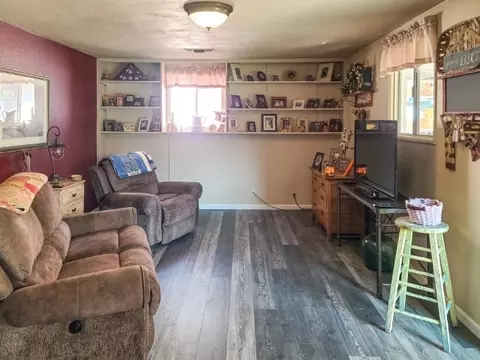 389 Wildrose Ln, Bishop, CA 93514 photo 8