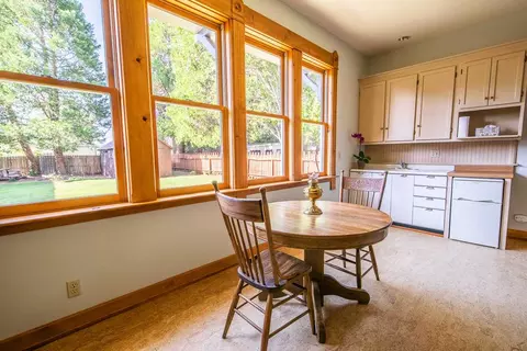 186 E Line St, Bishop, CA 93514 photo 17