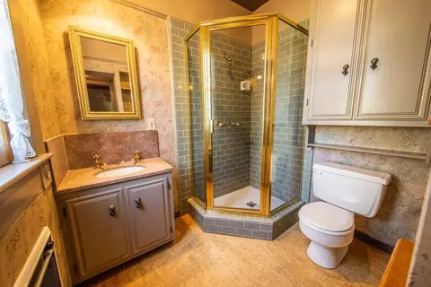 186 E Line St, Bishop, CA 93514 photo 11