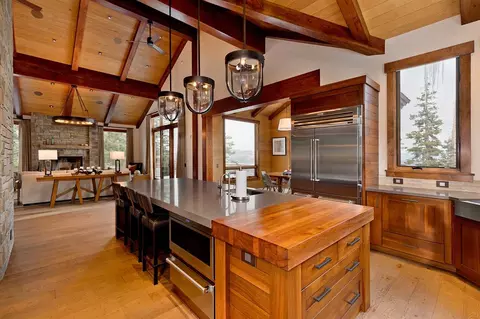 405 Pine St, Mammoth Lakes, CA 93546 photo 9