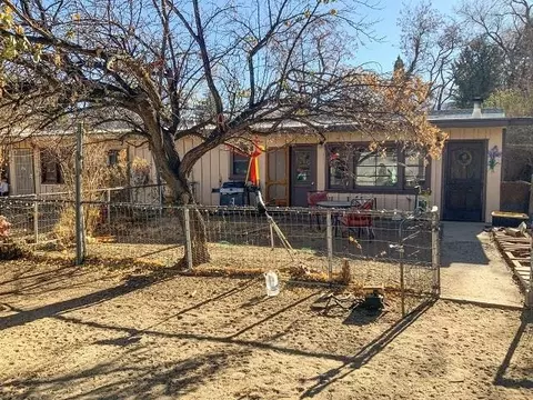163 A Shepard Ln, Bishop, CA 93514 photo 2