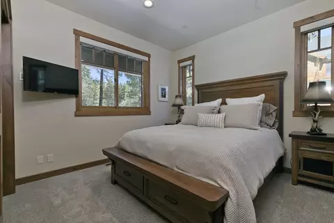 480 E Bear Lk, Mammoth Lakes, CA 93546 photo 22