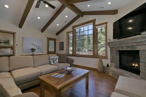 480 E Bear Lk, Mammoth Lakes, CA 93546 photo 6