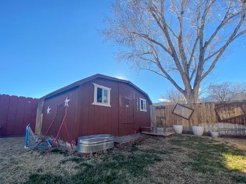 211 Terrace Dr, Big Pine, CA 93513 photo 17