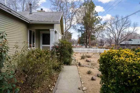 201 Shepard Ln, Bishop, CA 93514 photo 4