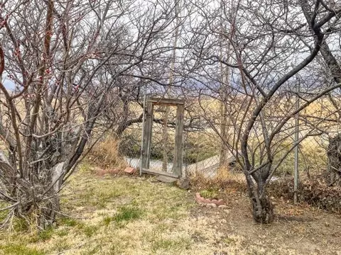 2202 Brigadoon, Bishop, CA 93514 photo 18