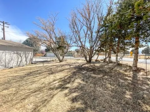 216 Valley Rd, Bishop, CA 93514 photo 3