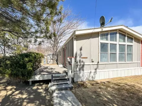 216 Valley Rd, Bishop, CA 93514 photo 1