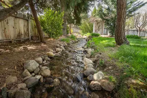 2730 Carol, Bishop, CA 93514 photo 28