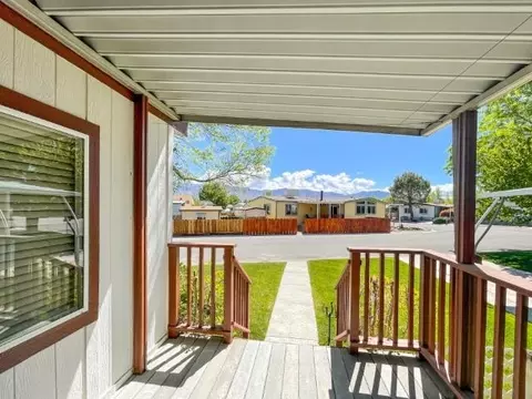1511 Dunbar Ave, Bishop, CA 93514 photo 3