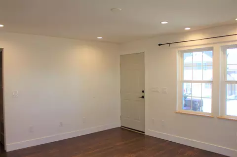 91 Third St, Lee Vining, CA 93541 photo 10