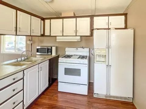 2233 Tam Oshanter, Bishop, CA 93514 photo 10